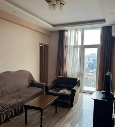 ქირავდება 3 ოთახიანი ბინა 84მ² 7/15 სართ თბილისი