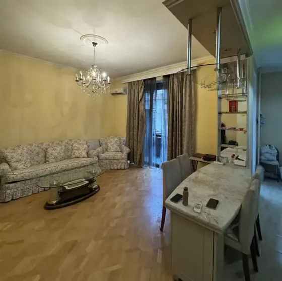 ქირავდება 2 ოთახიანი ბინა 65მ² 6/18 სართ თბილისი