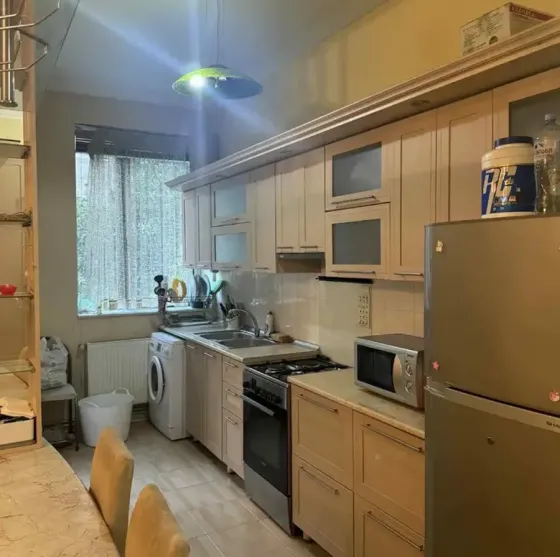 ქირავდება 2 ოთახიანი ბინა 65მ² 6/18 სართ თბილისი