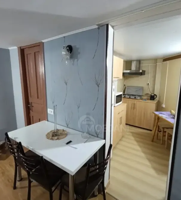 ქირავდება 2 ოთახიანი ბინა 40მ² 1/2 სართ თბილისი - photo 11