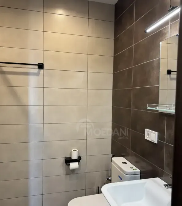 ქირავდება 3 ოთახიანი ბინა 90მ² 12/22 სართ თბილისი - photo 10