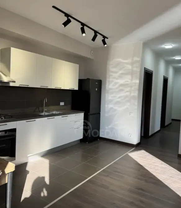 ქირავდება 3 ოთახიანი ბინა 90მ² 12/22 სართ თბილისი - photo 2