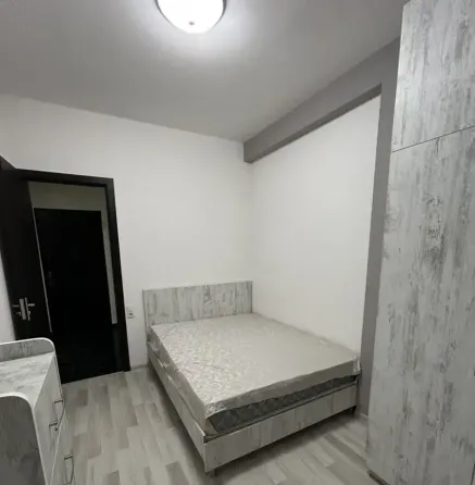 ქირავდება 2 ოთახიანი ბინა 47მ² 4/10 სართ თბილისი