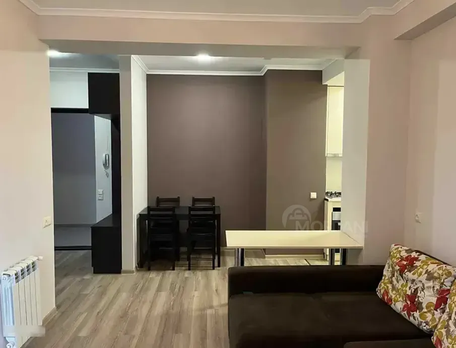 ქირავდება 2 ოთახიანი ბინა 60მ² 10/23 სართ თბილისი - photo 5