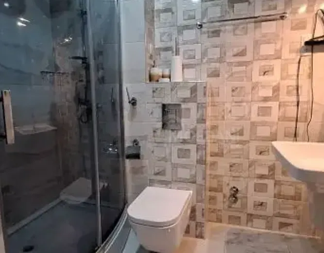 ქირავდება 2 ოთახიანი ბინა 45მ² 4/6 სართ თბილისი - photo 6