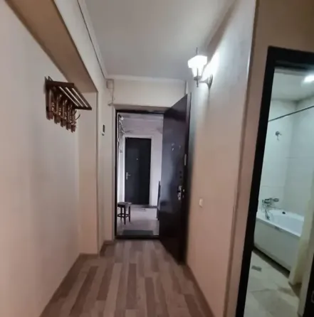 ქირავდება 2 ოთახიანი ბინა 65მ² 5/6 სართ თბილისი