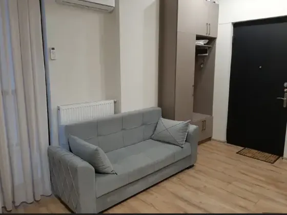 ქირავდება 3 ოთახიანი ბინა 53მ² 5/15 სართ თბილისი