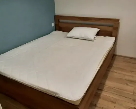 ქირავდება 3 ოთახიანი ბინა 53მ² 5/15 სართ თბილისი