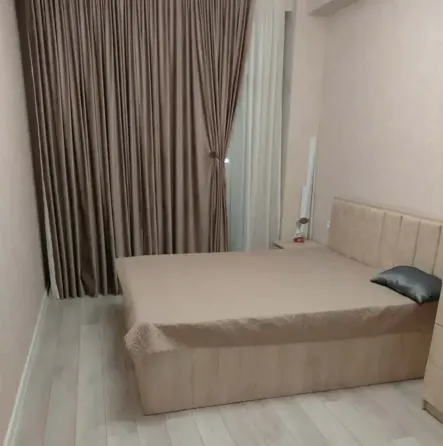 ქირავდება 2 ოთახიანი ბინა 50მ² 2/9 სართ თბილისი