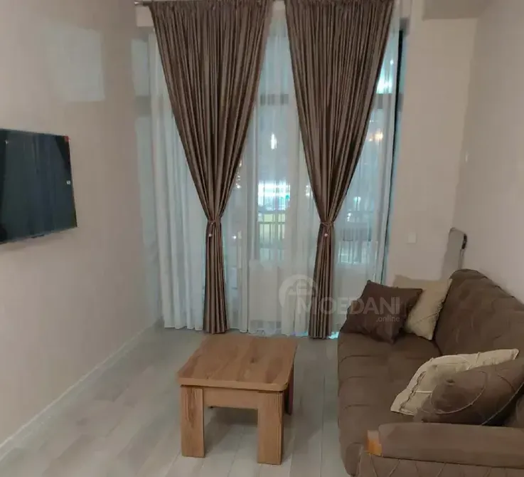 ქირავდება 2 ოთახიანი ბინა 50მ² 2/9 სართ თბილისი - photo 1