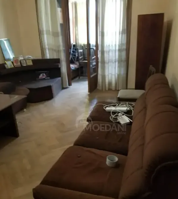 ქირავდება 3 ოთახიანი ბინა 75მ² 4/9 სართ თბილისი - photo 1