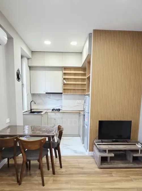 ქირავდება 2 ოთახიანი ბინა 45მ² 5/6 სართ თბილისი - photo 6