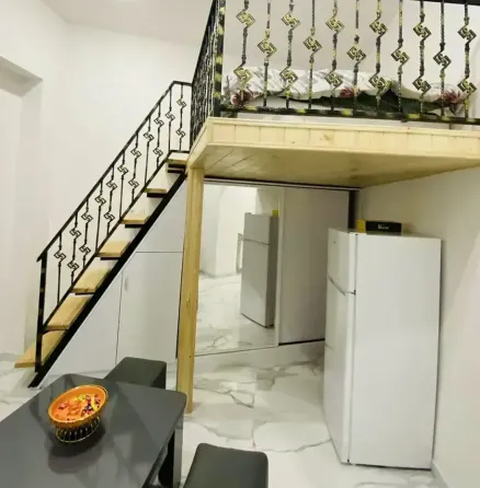 ქირავდება 1 ოთახიანი ბინა 25მ² 1/1 სართ თბილისი