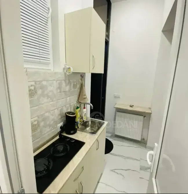 ქირავდება 1 ოთახიანი ბინა 25მ² 1/1 სართ თბილისი - photo 3