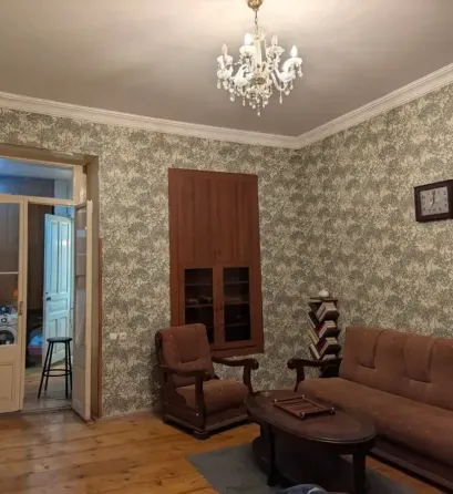 ქირავდება 1 ოთახიანი ბინა 32მ² 2/2 სართ თბილისი