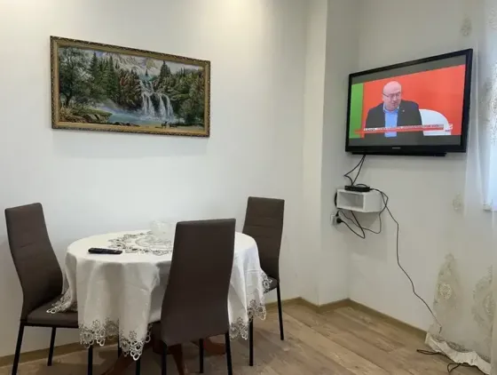 ქირავდება 2 ოთახიანი ბინა 40მ² 2/4 სართ თბილისი