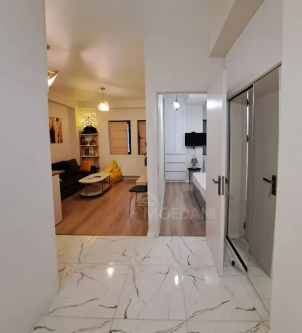 იყიდება 2 ოთახიანი ბინას 38მ² 2/9 სართ თბილისი - photo 4