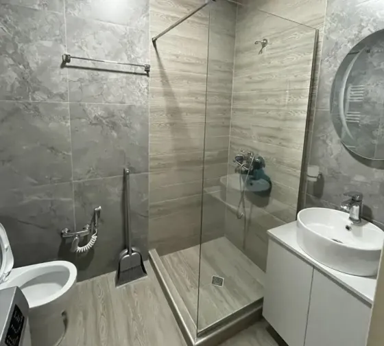 იყიდება 1 ოთახიანი ბინას 55.7მ² 4/4 სართ ბორჯომი