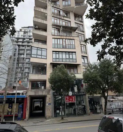 იყიდება 1 ოთახიანი ბინას 47მ² 4/11 სართ ბათუმი