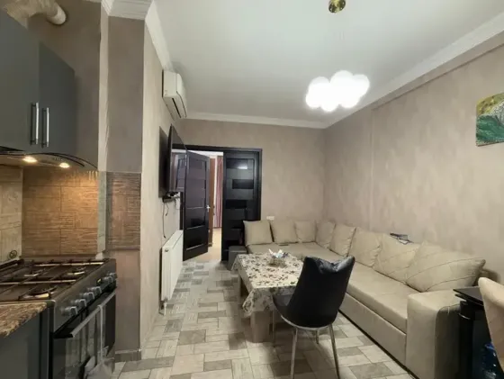 იყიდება 1 ოთახიანი ბინას 47მ² 4/11 სართ ბათუმი