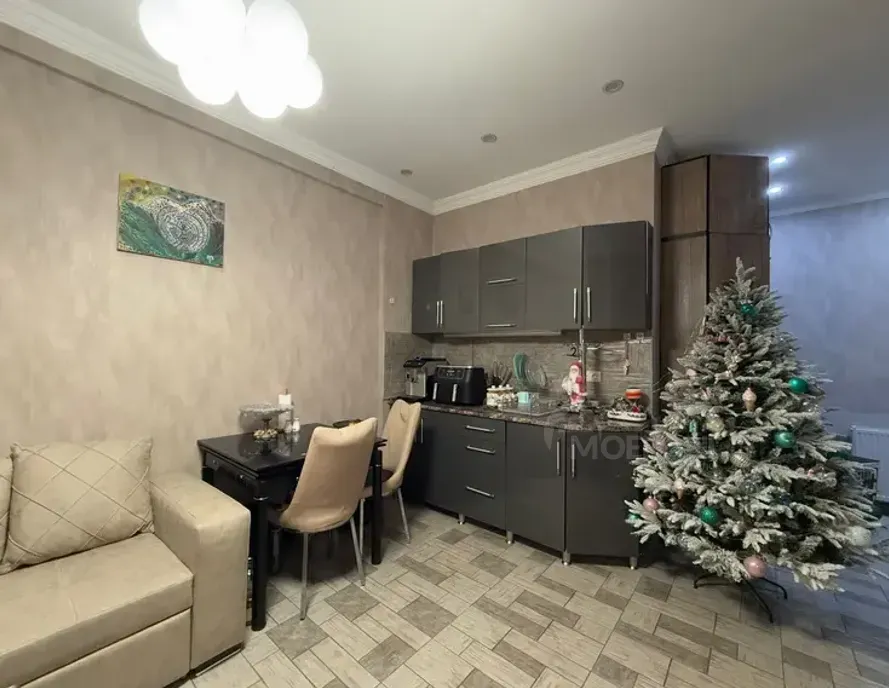 იყიდება 1 ოთახიანი ბინას 47მ² 4/11 სართ ბათუმი - photo 6