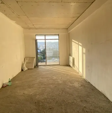 იყიდება 3 ოთახიანი ბინას 77მ² 1/10 სართ თბილისი