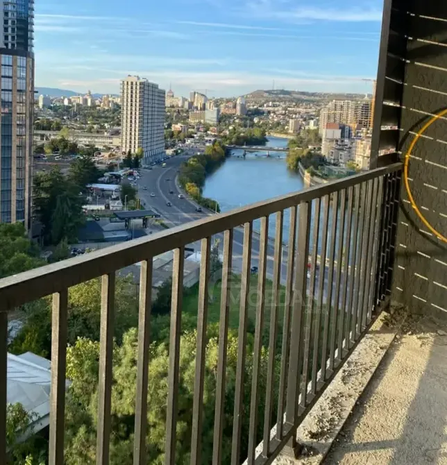 იყიდება 3 ოთახიანი ბინას 77მ² 1/10 სართ თბილისი - photo 1