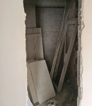 იყიდება 3 ოთახიანი ბინას 80მ² 2/12 სართ თბილისი