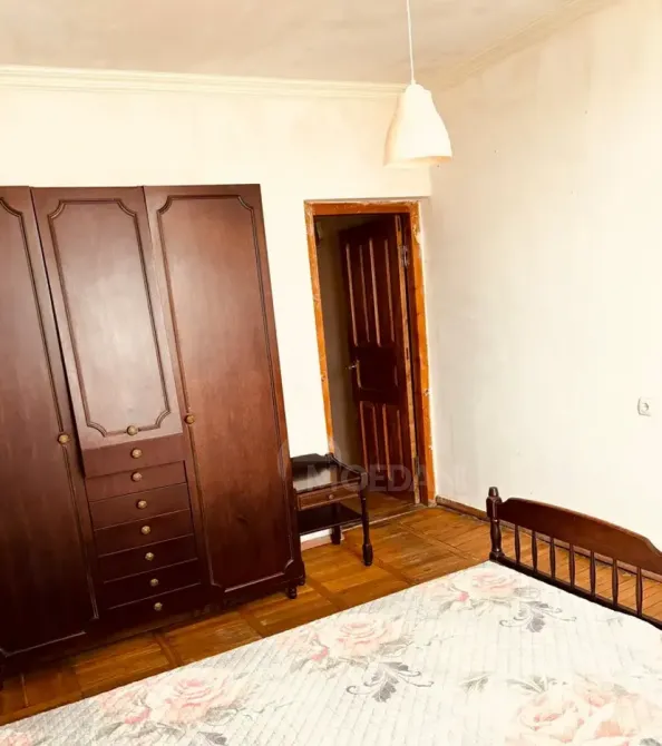 იყიდება 2 ოთახიანი ბინას 67მ² 14/15 სართ თბილისი - photo 1