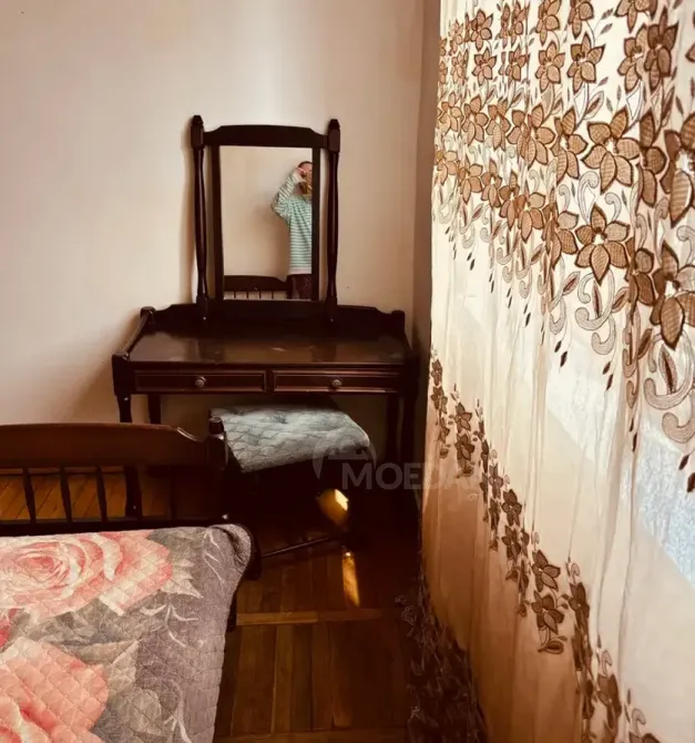 იყიდება 2 ოთახიანი ბინას 67მ² 14/15 სართ თბილისი - photo 2