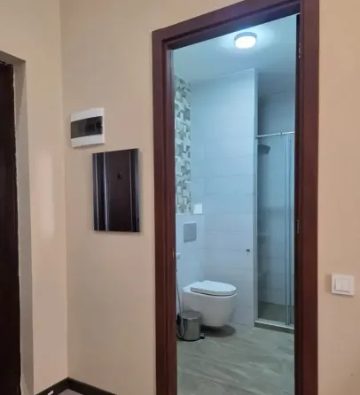 ქირავდება 2 ოთახიანი ბინა 41მ² 3/5 სართ თბილისი