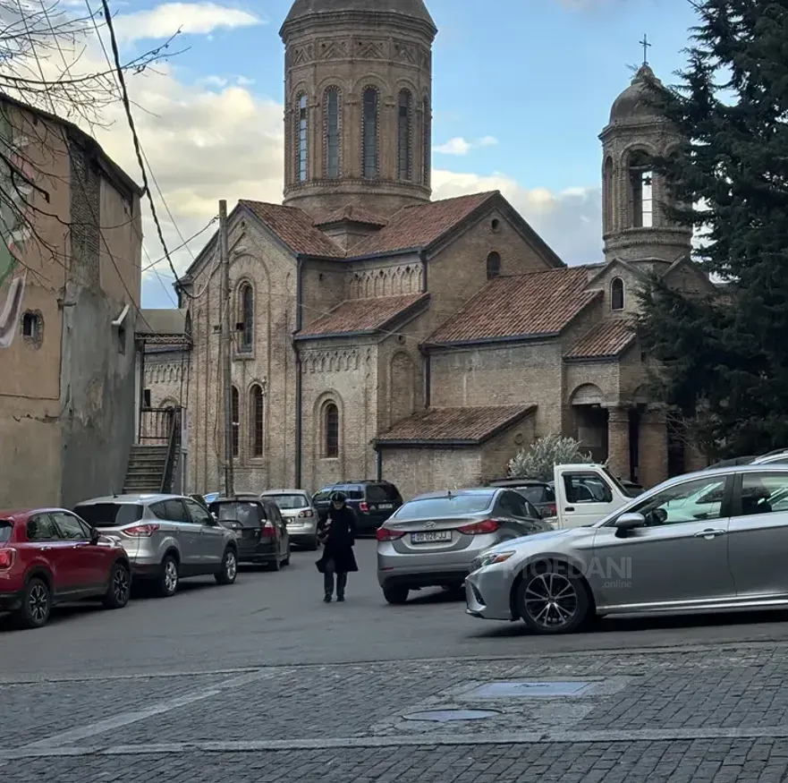 იყიდება 3 ოთახიანი ბინას 68მ² 3/3 სართ თბილისი - photo 7