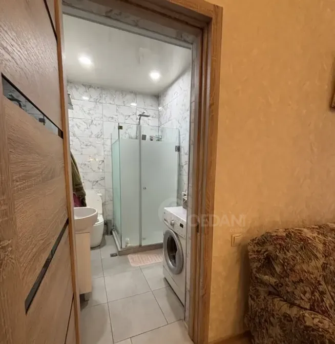 იყიდება 3 ოთახიანი ბინას 68მ² 3/3 სართ თბილისი - photo 2