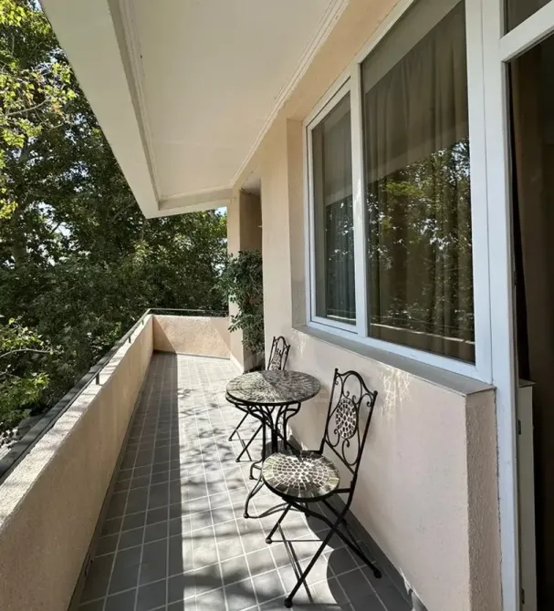 ქირავდება 2 ოთახიანი ბინა 50მ² 2/9 სართ თბილისი - photo 1