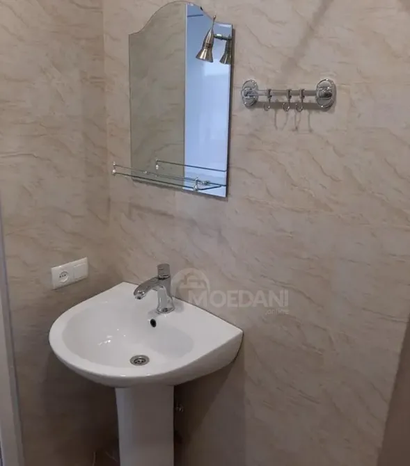 ქირავდება 2 ოთახიანი ბინა 50მ² 7/12 სართ თბილისი - photo 2