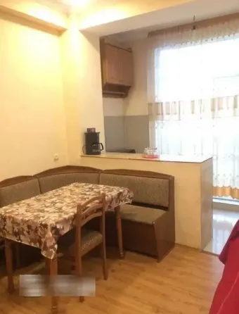 ქირავდება 2 ოთახიანი ბინა 40მ² 3/9 სართ თბილისი