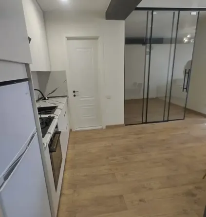 ქირავდება 3 ოთახიანი ბინა 72მ² 5/12 სართ თბილისი