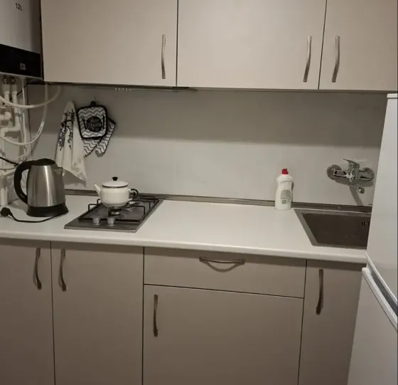 ქირავდება 3 ოთახიანი ბინა 65მ² 2/5 სართ თბილისი