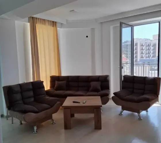 ქირავდება 4 ოთახიანი ბინა 95მ² 10/10 სართ თბილისი