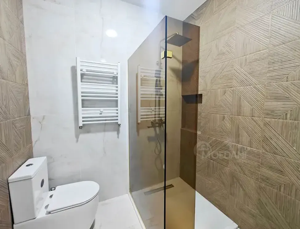 ქირავდება 2 ოთახიანი ბინა 45მ² 8/10 სართ თბილისი - photo 15