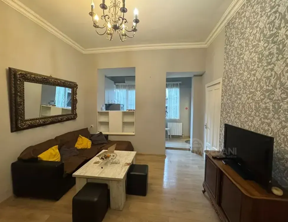 ქირავდება 3 ოთახიანი ბინა 44მ² 1/2 სართ თბილისი - photo 1