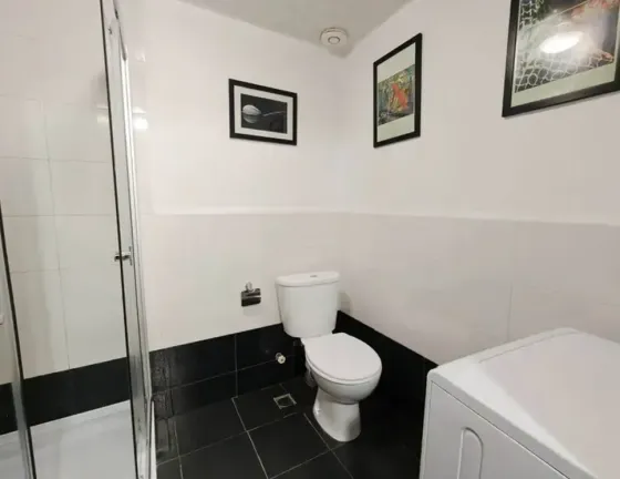 ქირავდება 3 ოთახიანი ბინა 53მ² 3/6 სართ თბილისი