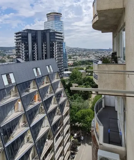 ქირავდება 3 ოთახიანი ბინა 65მ² 13/14 სართ თბილისი - photo 16