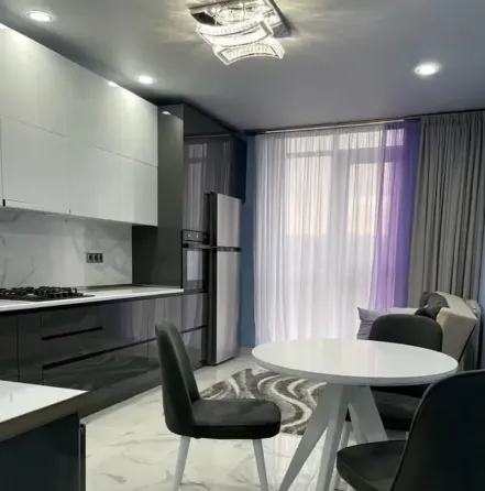 ქირავდება 2 ოთახიანი ბინა 57მ² 10/14 სართ თბილისი