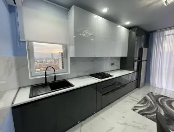 ქირავდება 2 ოთახიანი ბინა 57მ² 10/14 სართ თბილისი