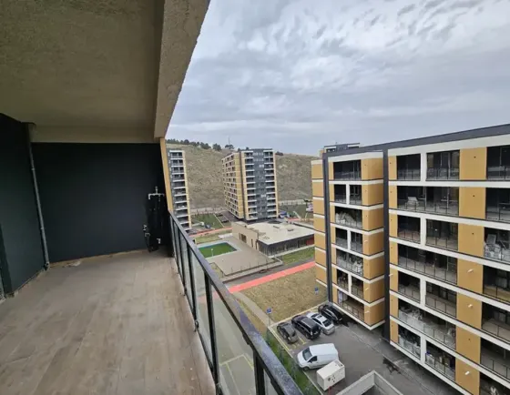 იყიდება 2 ოთახიანი ბინას 68.3მ² 8/10 სართ თბილისი