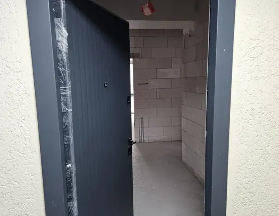 იყიდება 4 ოთახიანი ბინას 124.5მ² 7/10 სართ თბილისი