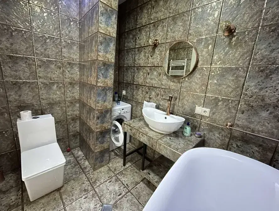 ქირავდება 2 ოთახიანი ბინა 80მ² 3/5 სართ თბილისი - photo 10