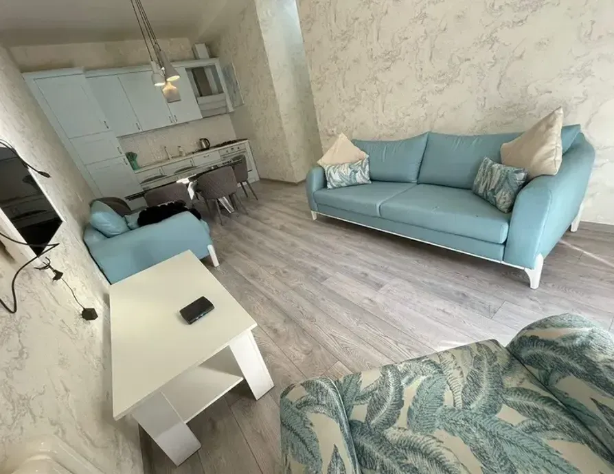 ქირავდება 2 ოთახიანი ბინა 80მ² 3/5 სართ თბილისი - photo 4