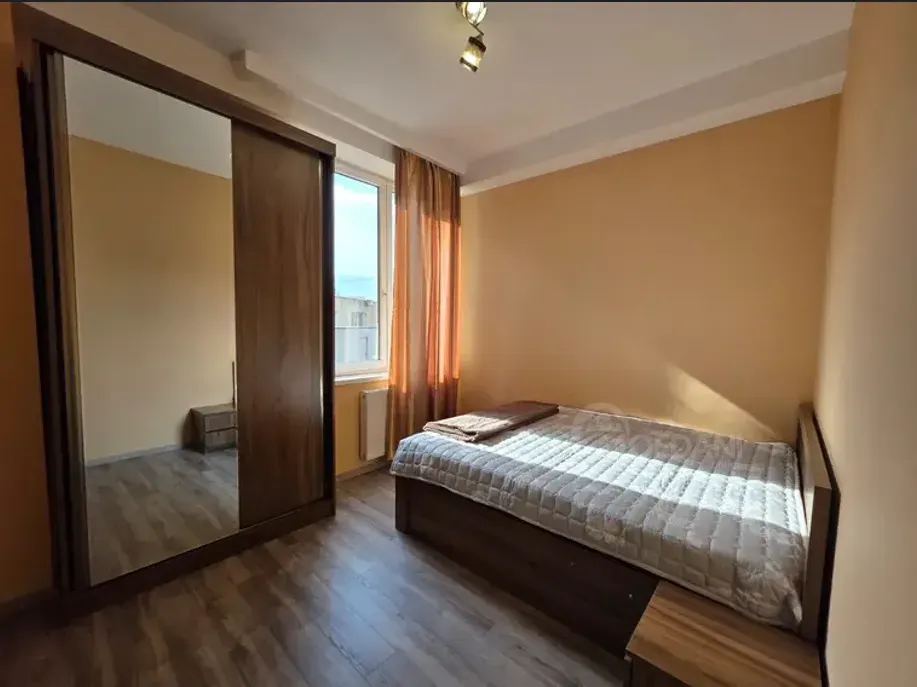 ქირავდება 3 ოთახიანი ბინა 85მ² 5/12 სართ თბილისი - photo 3